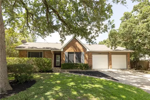 1214 Neal Pickett Dr, College Station, TX 77840