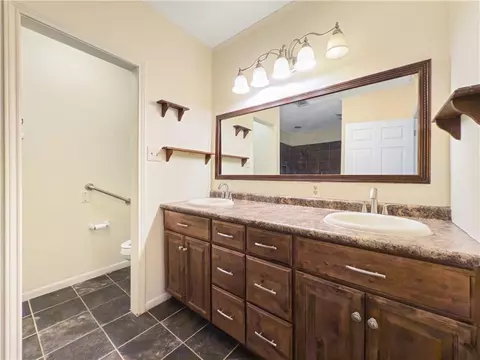 701 Roberta Ct, Bryan, TX 77802 photo 27