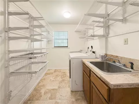 701 Roberta Ct, Bryan, TX 77802 photo 23