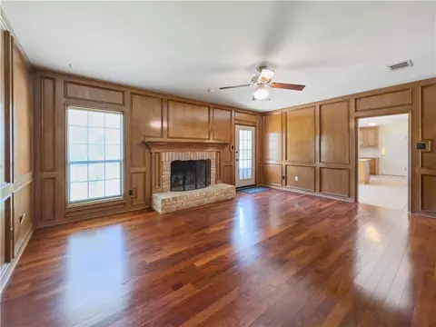 701 Roberta Ct, Bryan, TX 77802 photo 21