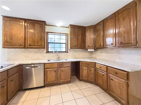 701 Roberta Ct, Bryan, TX 77802 photo 18