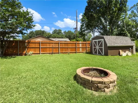 701 Roberta Ct, Bryan, TX 77802 photo 38