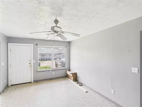 304 Mesa Dr, Bryan, TX 77802 photo 5