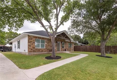 Exterior - 2102 Cary Cir, Bryan, TX 77803 photo 2 of 3