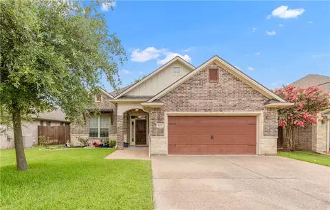 4231 Rocky Rhodes Dr, College Station, TX 77845