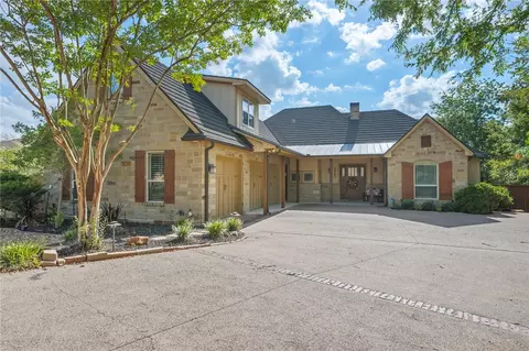 3602 Red Cedar Ct, Bryan, TX 77807 photo 2