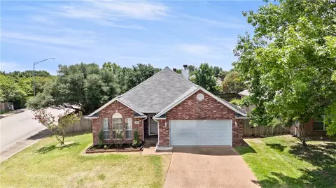 218 Augsburg Ct, College Station, TX 77845