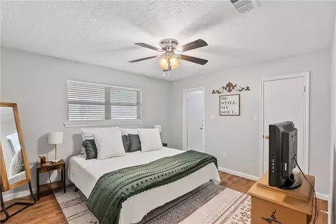 2401 Hillside Dr, Bryan, TX 77802 photo 23