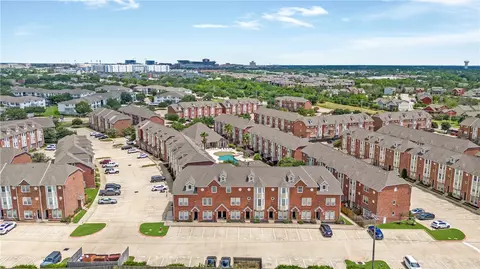1198 Jones Butler 1811, College Station, TX 77840
