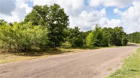 13423 Oak Dr, Iola, TX 77861 photo 6