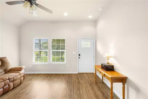 4002 High St, Bryan, TX 77808 photo 5