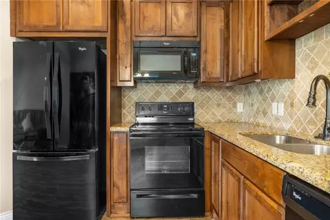 4002 High St, Bryan, TX 77808 photo 8