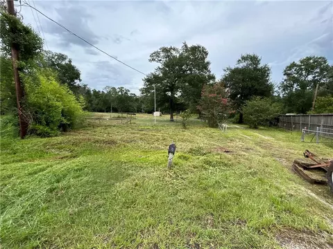 75 Oak Bend Dr, Huntsville, TX 77320