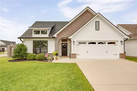 3436 Omaha Ct, Bryan, TX 77808