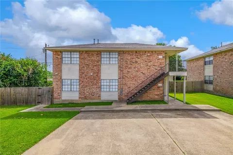 1204 1206 Vinyard Ct, College Station, TX 77840