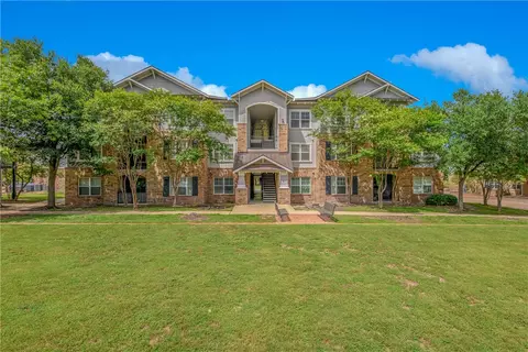 1725 Harvey Mitchell Parkway S 2234, College Station, TX 77840