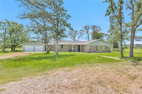 21356 N Highway 90 N, Bedias, TX 77831