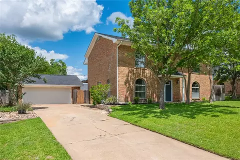 3007 Rustling Oaks Dr, Bryan, TX 77802
