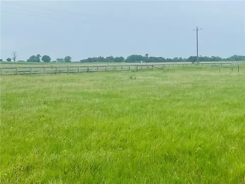8409 S Hickory Loop, Calvert, TX 77837 photo 19