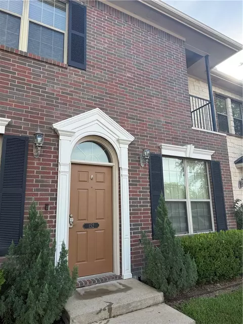 152 Forest Dr, College Station, TX 77840