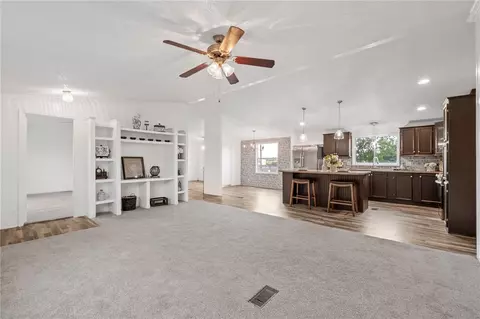 6313 Standing Rock Rd, Bryan, TX 77808 photo 9