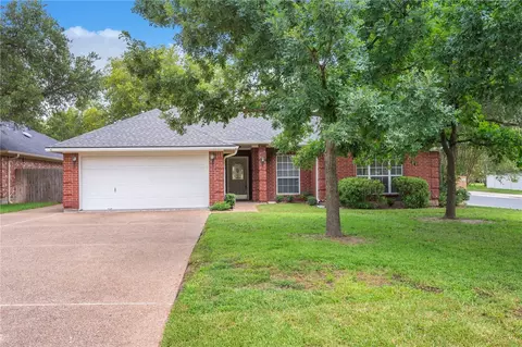 2611 Greenberry Cir, College Station, TX 77845