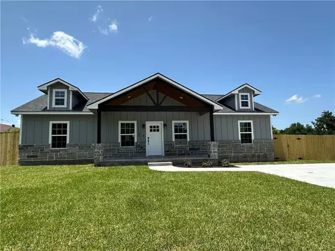 1108 N Preston Ave, Bryan, TX 77803