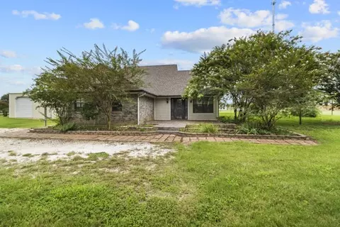 10546 Steep Hollow Rd, Bryan, TX 77808