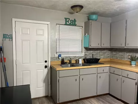 Kitchen - 1006 Boulevard St, Bryan, TX 77803 photo 3 of 6