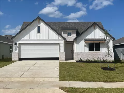 2302 Jeter Dr, Bryan, TX 77845