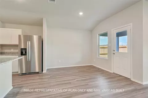 5407 Smith Lake Blvd, Bryan, TX 77807 photo 4