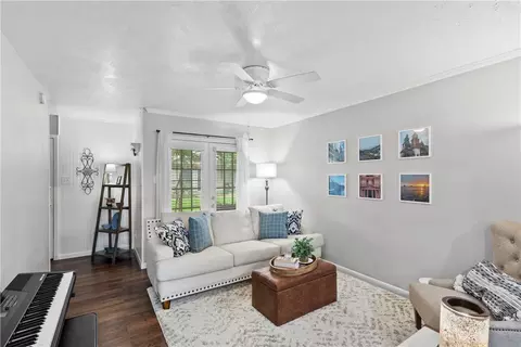 1410 Summit Street A, College Station, TX 77845