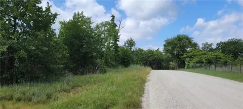 9999 Sadberry Rd, Hearne, TX 77859 photo 4