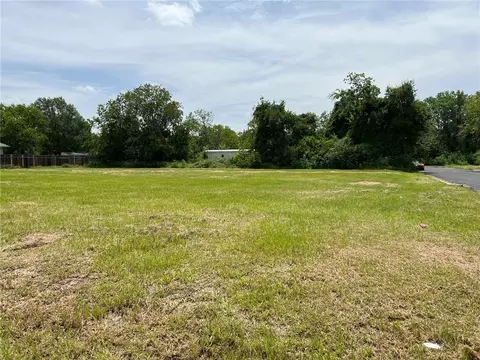 501 Legion Ct, Bryan, TX 77803