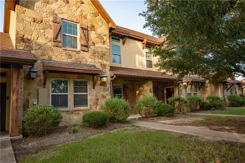 3205 Cullen Trl, College Station, TX 77845
