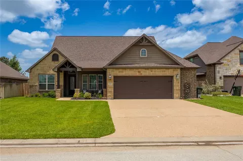 3050 Embers Loop, Bryan, TX 77808