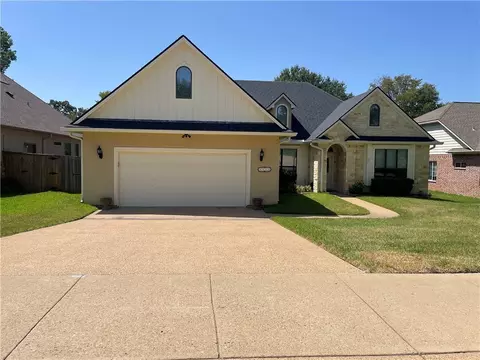 4404 Woodland Ridge Dr, College Station, TX 77845