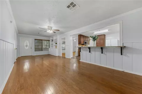 1105 E 30th St, Bryan, TX 77802 photo 7
