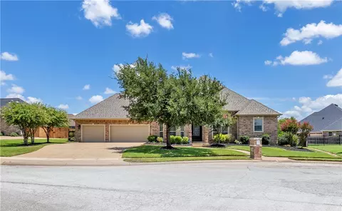 5309 Cascades Ct, College Station, TX 77845