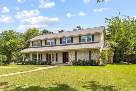 2903 Camille Dr, College Station, TX 77845