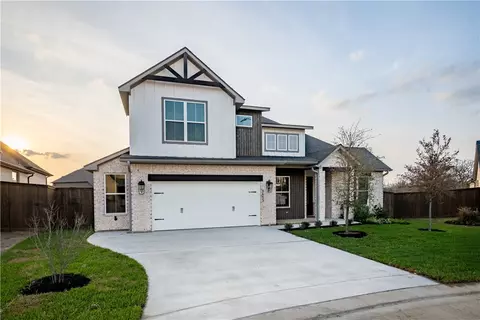 3653 Slocum Hill Dr, College Station, TX 77845