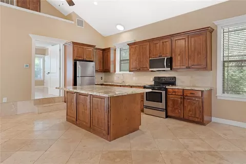 1264 Matthews Way, Bryan, TX 77807 photo 8