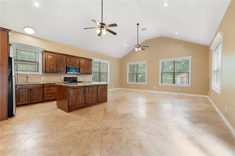 1264 Matthews Way, Bryan, TX 77807 photo 6