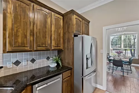 3703 Park Crest Dr, Bryan, TX 77802 photo 13