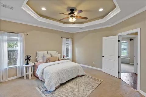 3703 Park Crest Dr, Bryan, TX 77802 photo 17