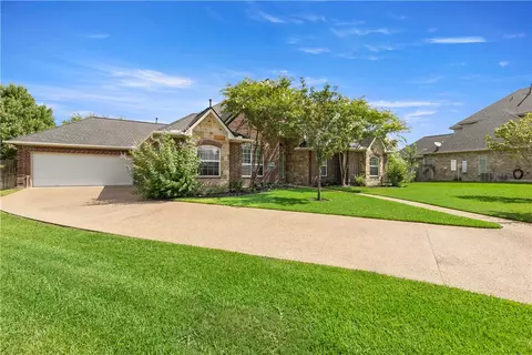 3703 Park Crest Dr, Bryan, TX 77802 photo 29