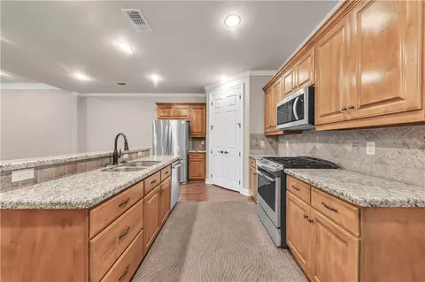3229 Peterson Way, Bryan, TX 77802 photo 12