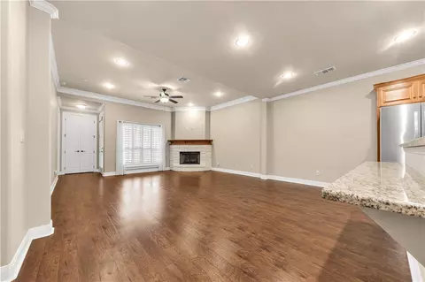 3229 Peterson Way, Bryan, TX 77802 photo 4