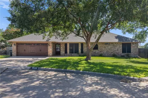 1508 Richland Ct N, College Station, TX 77845