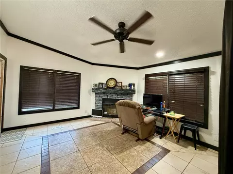 3186 Moonlight Dr, Bryan, TX 77808 photo 7